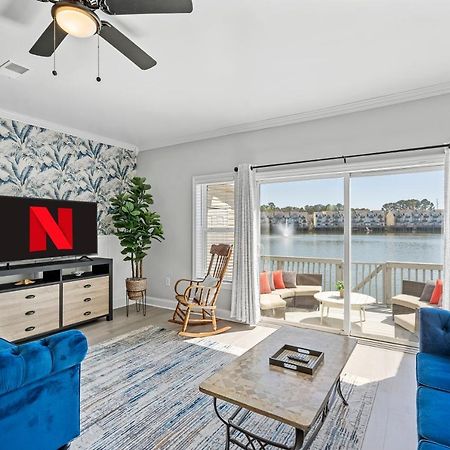 ☆Live On The Water! Lake Palmetto Palm W/ Patio - 10Min To Downtown & Beaches☆ Charleston Dış mekan fotoğraf